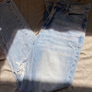 american eagle mom jeans